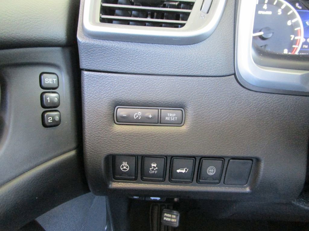 Used 2024 Nissan Murano SL image 31