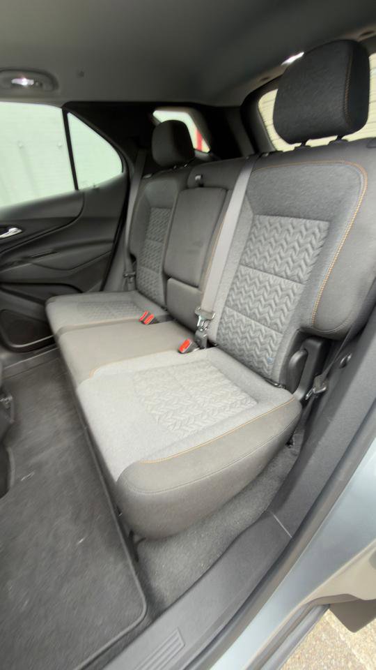 Used 2023 Chevrolet Equinox LT w/ Driver Convenience Package image 38