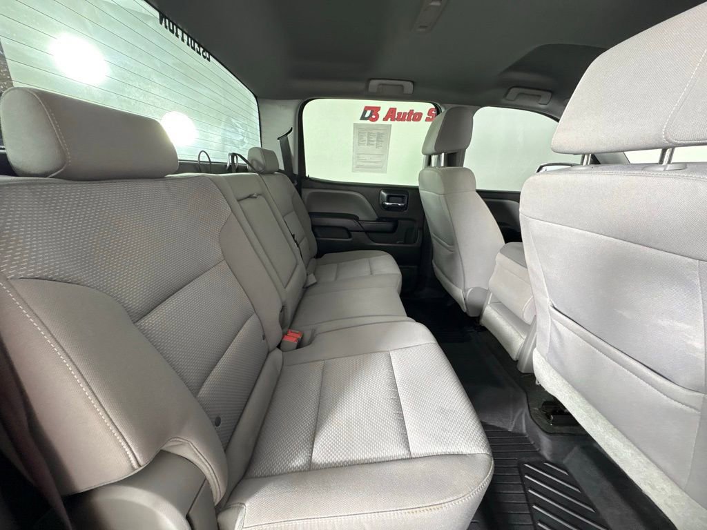 Used 2018 Chevrolet Silverado 1500 Custom w/ Custom Value Package AWD/4WD image 43