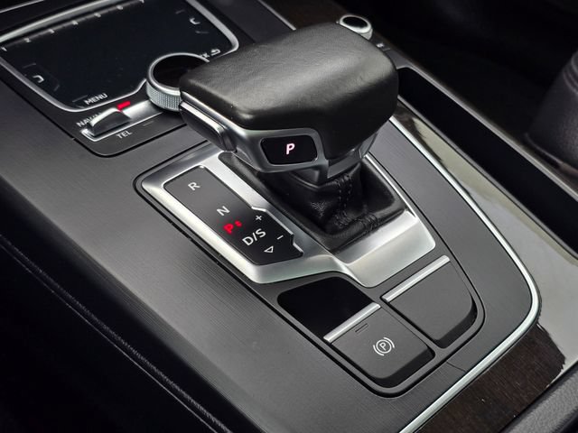 Used 2018 Audi Q5 2.0T Premium Plus w/ Premium Plus Package AWD/4WD image 40