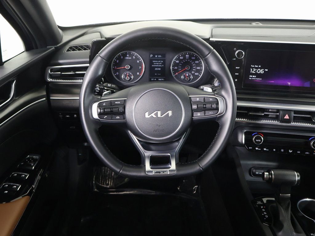 Used 2024 Kia K5 GT image 29