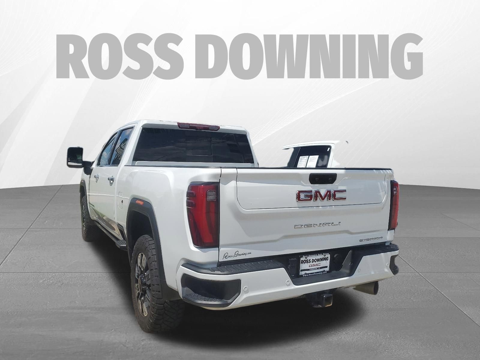 Used 2024 GMC Sierra 2500 Denali w/ Denali Reserve Package AWD/4WD image 6