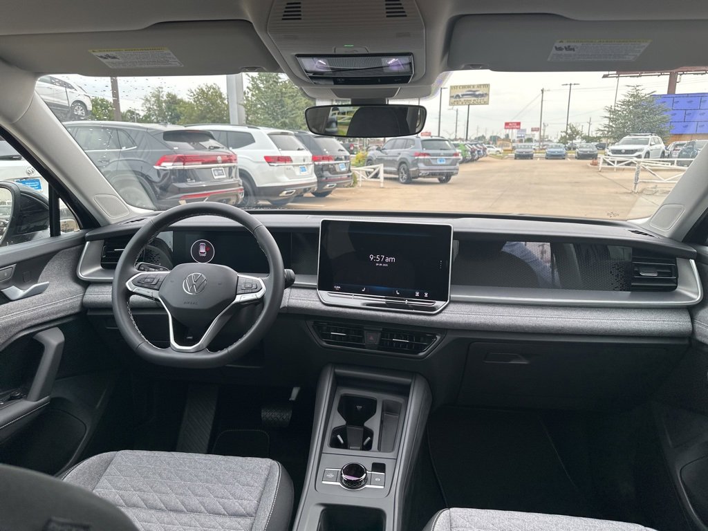 New 2025 Volkswagen Tiguan S image 14