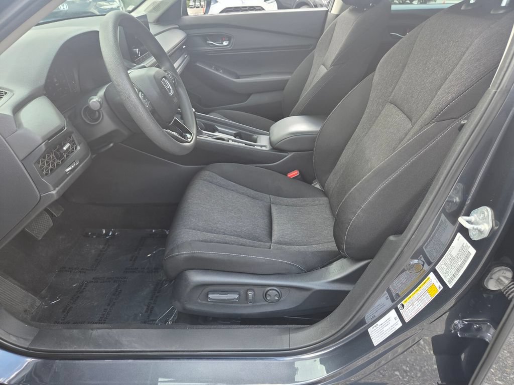 Certified 2024 Honda Accord EX image 9