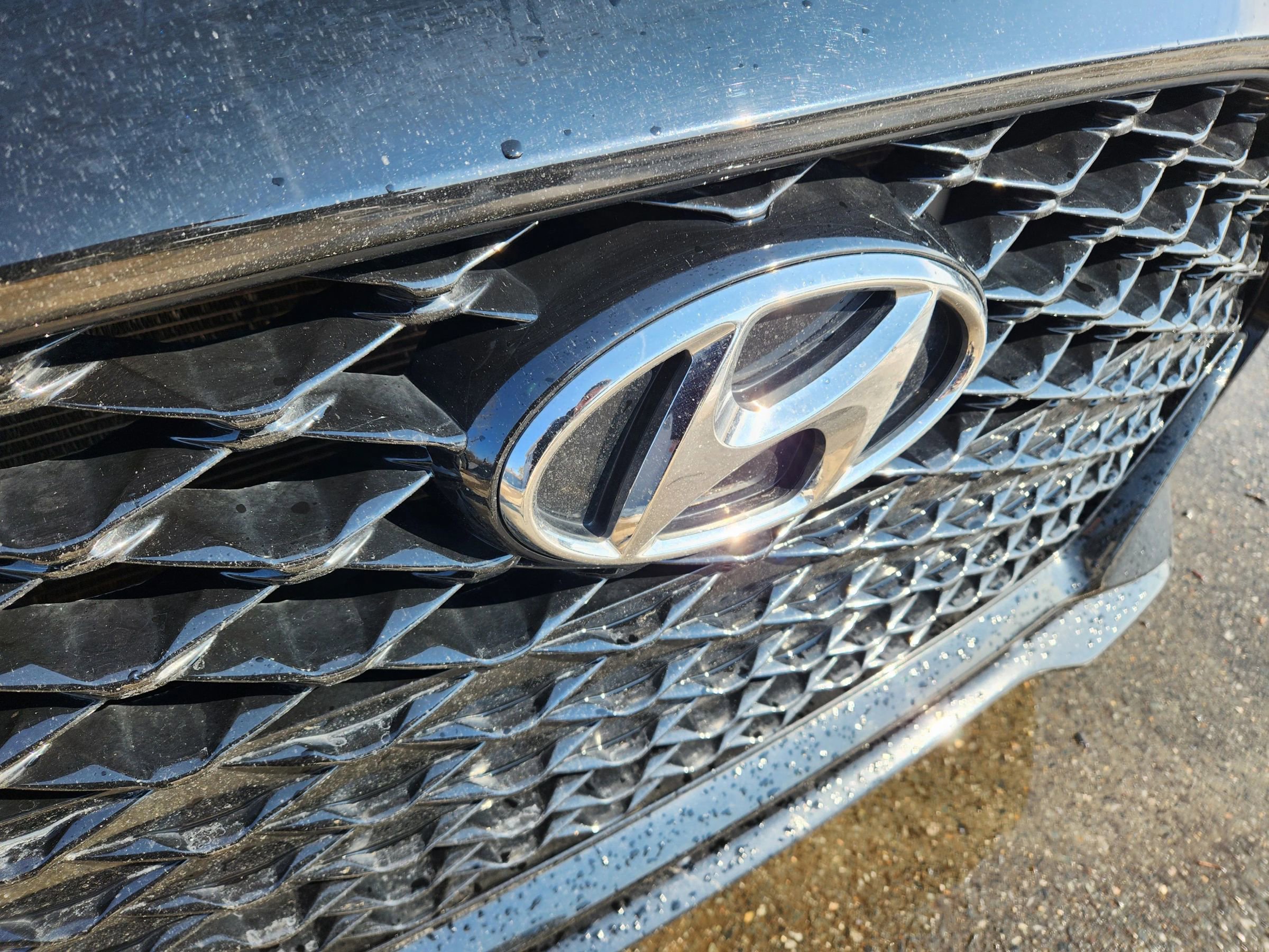 Used 2020 Hyundai Veloster Turbo image 5