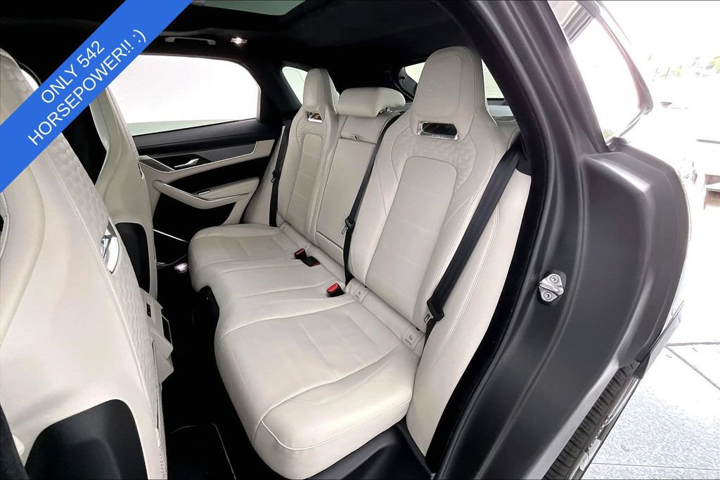 Used 2023 Jaguar F-PACE SVR AWD/4WD image 32
