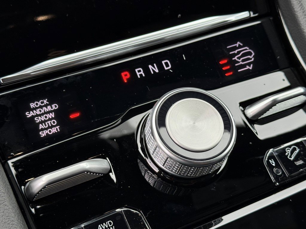 New 2025 Jeep Grand Cherokee Overland w/ Adv Protech Group III image 37