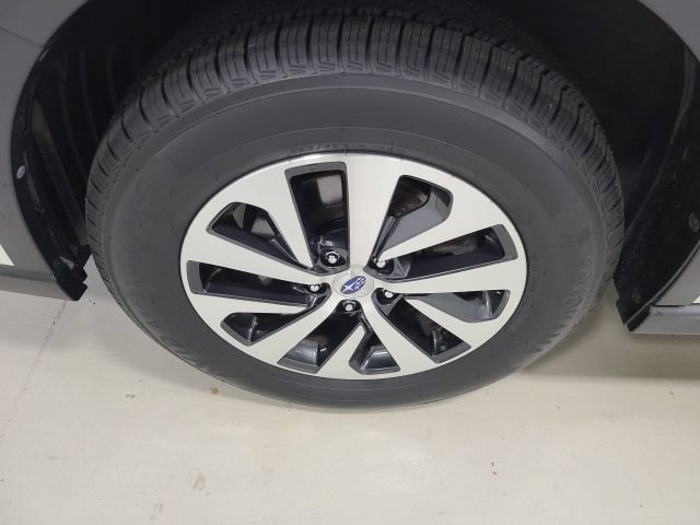 Used 2022 Subaru Outback Premium AWD/4WD image 40