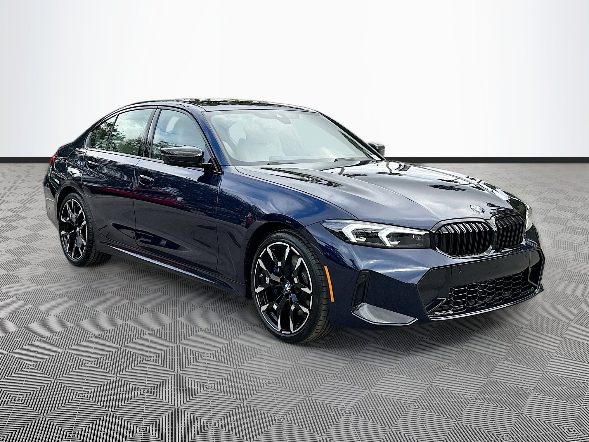 New 2025 BMW 330i Sedan w/ M Sport Package image 1