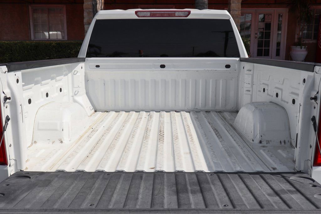 Used 2019 Chevrolet Silverado 1500 RST w/ All-Star Edition AWD/4WD image 8