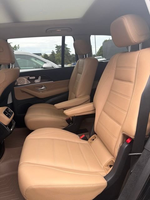 Used 2024 Mercedes-Benz GLS 450 4MATIC w/ AMG Line Exterior image 14