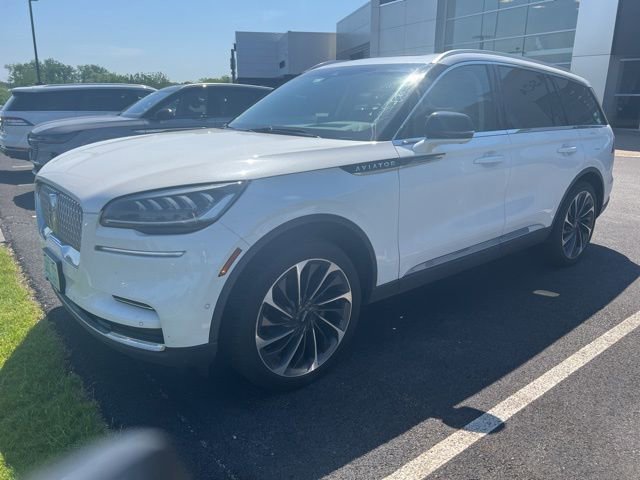 Used 2023 Lincoln Aviator Reserve w/ Equipment Group 201A AWD/4WD image 1