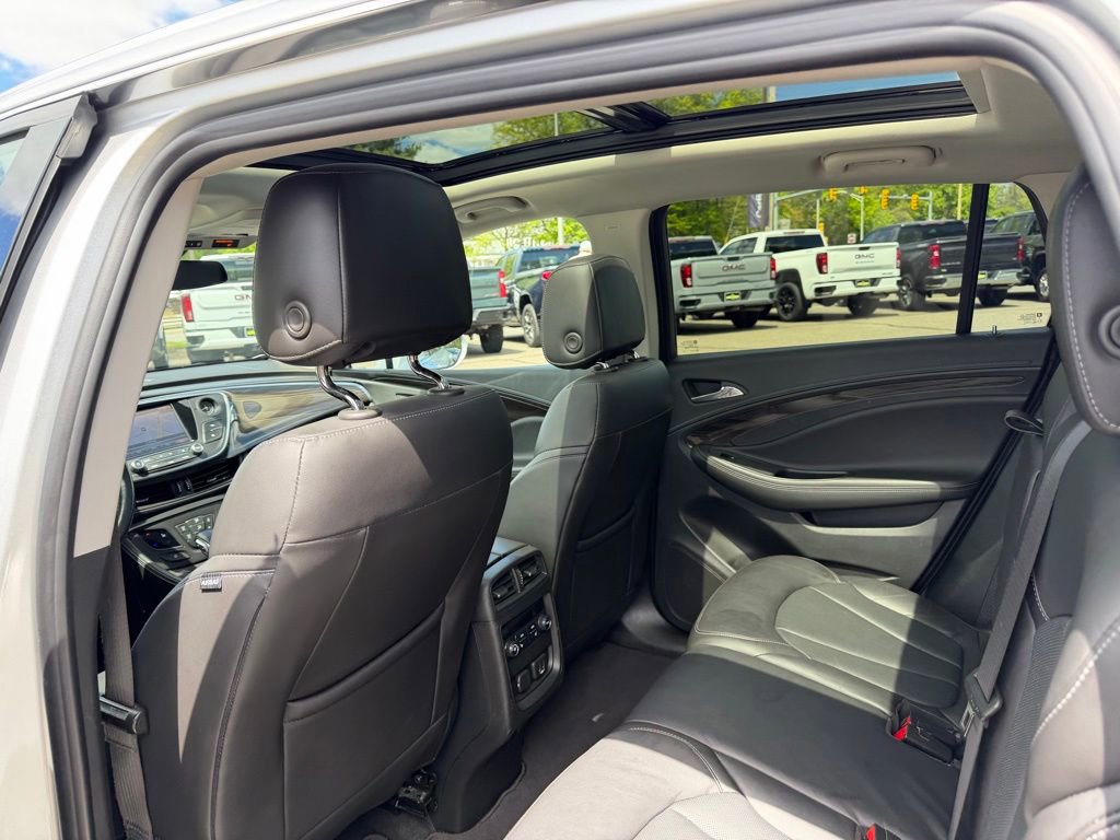 Used 2019 Buick Envision Essence w/ LPO, Cargo Package AWD/4WD image 11