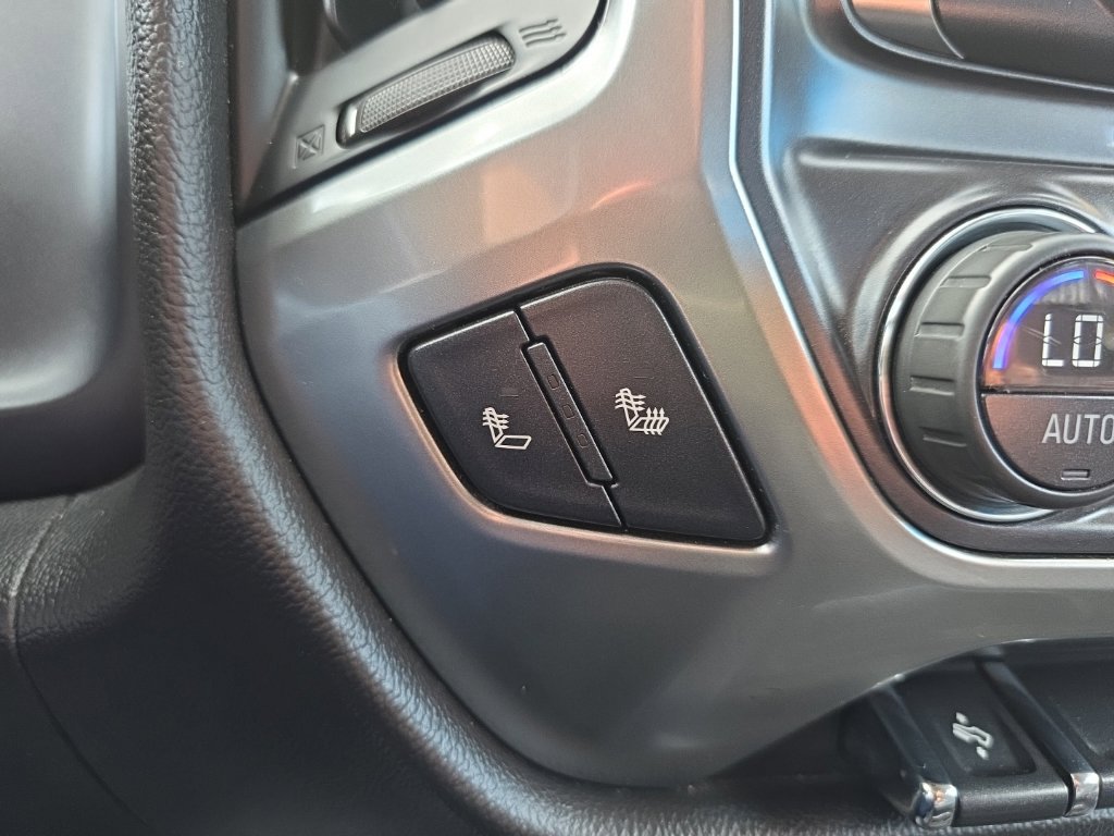 Used 2015 Chevrolet Silverado 2500 LT w/ LT Convenience Package AWD/4WD image 38