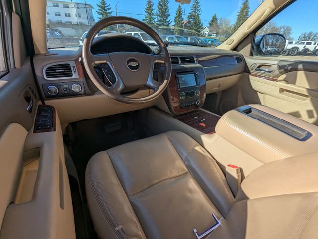 Used 2012 Chevrolet Tahoe LTZ AWD/4WD image 5