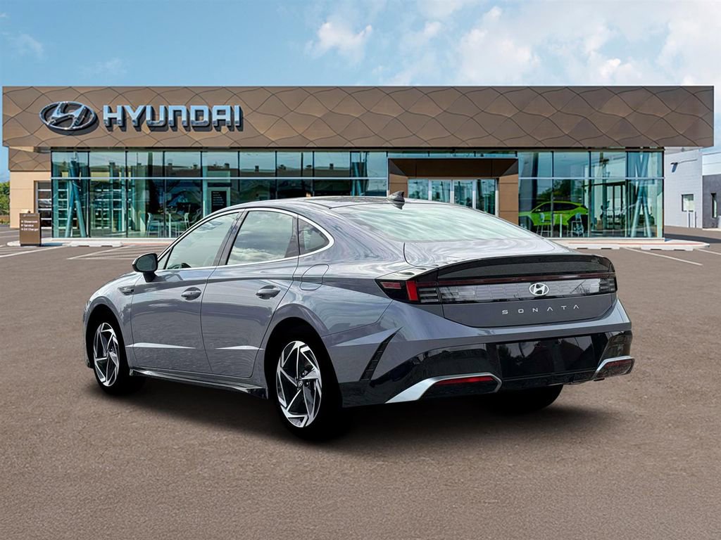 New 2026 Hyundai Sonata SEL FWD image 6