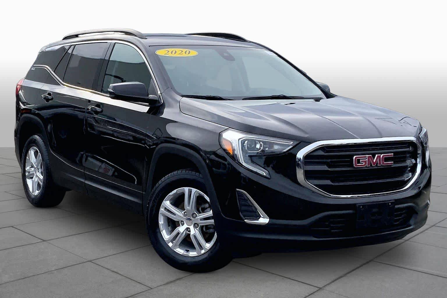 Used 2020 GMC Terrain SLE w/ Driver Convenience Package AWD/4WD image 3