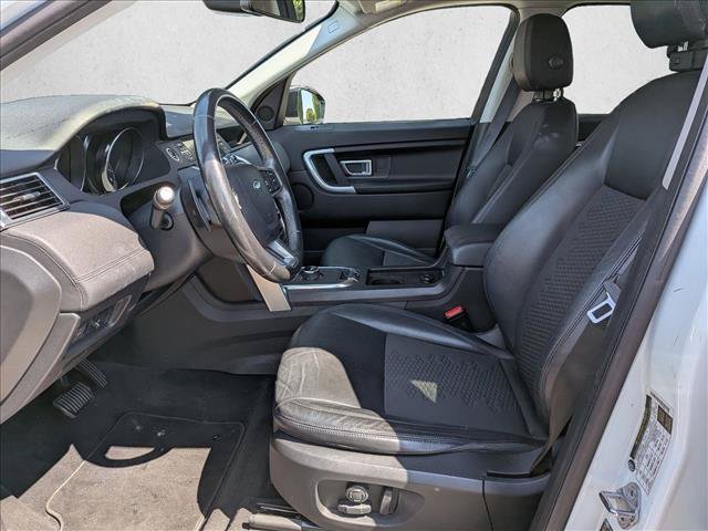 Used 2019 Land Rover Discovery Sport SE AWD/4WD image 16