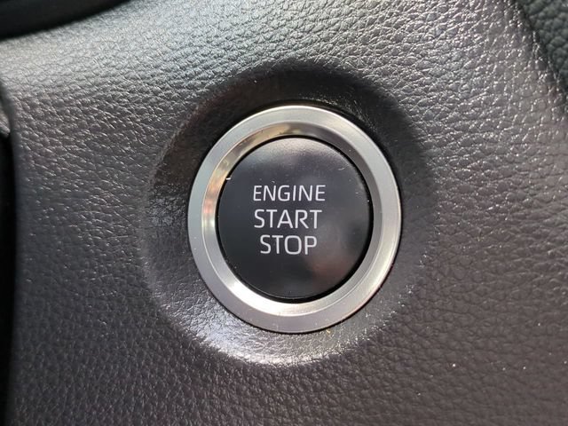 Used 2026 Toyota Corolla SE FWD image 25