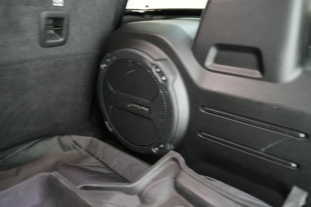 Used 2022 Jeep Wrangler Unlimited Sahara AWD/4WD image 33
