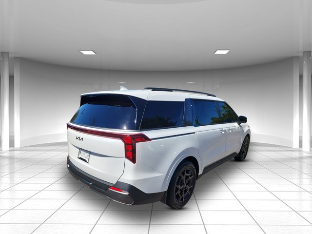 New 2026 Kia Carnival SX image 3