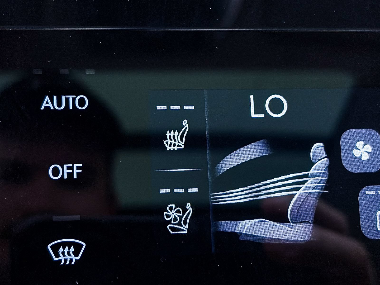 Used 2025 Genesis GV80 3.5T Prestige AWD/4WD image 33