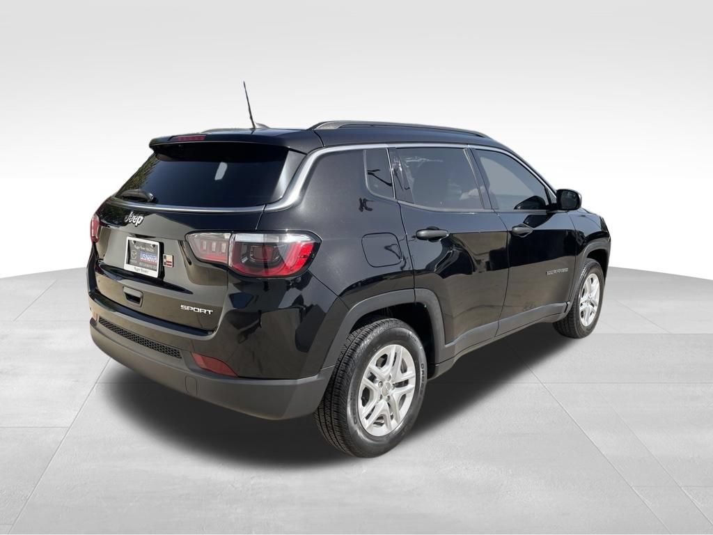 Used 2021 Jeep Compass Sport FWD image 5