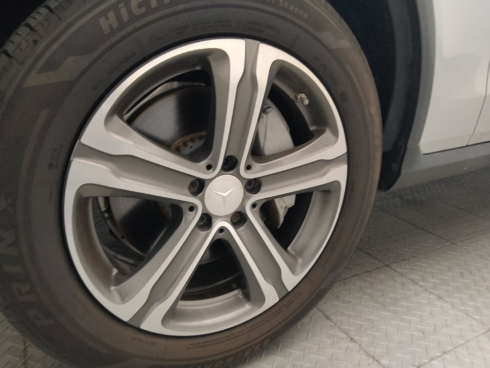 Used 2016 Mercedes-Benz GLC 300 image 31