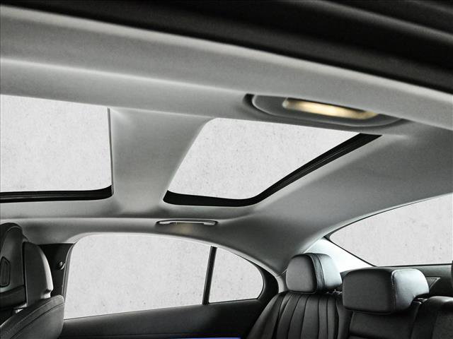 Used 2025 Mercedes-Benz E 350 4MATIC Sedan image 21