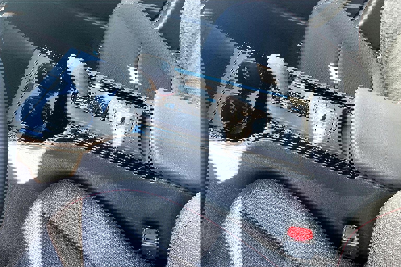 New 2026 Toyota Prius Plug-In Hybrid image 10