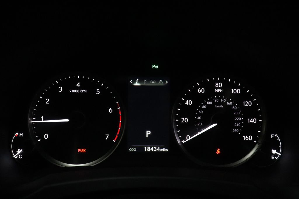 Used 2022 Lexus RC 300 w/ Premium Package image 30