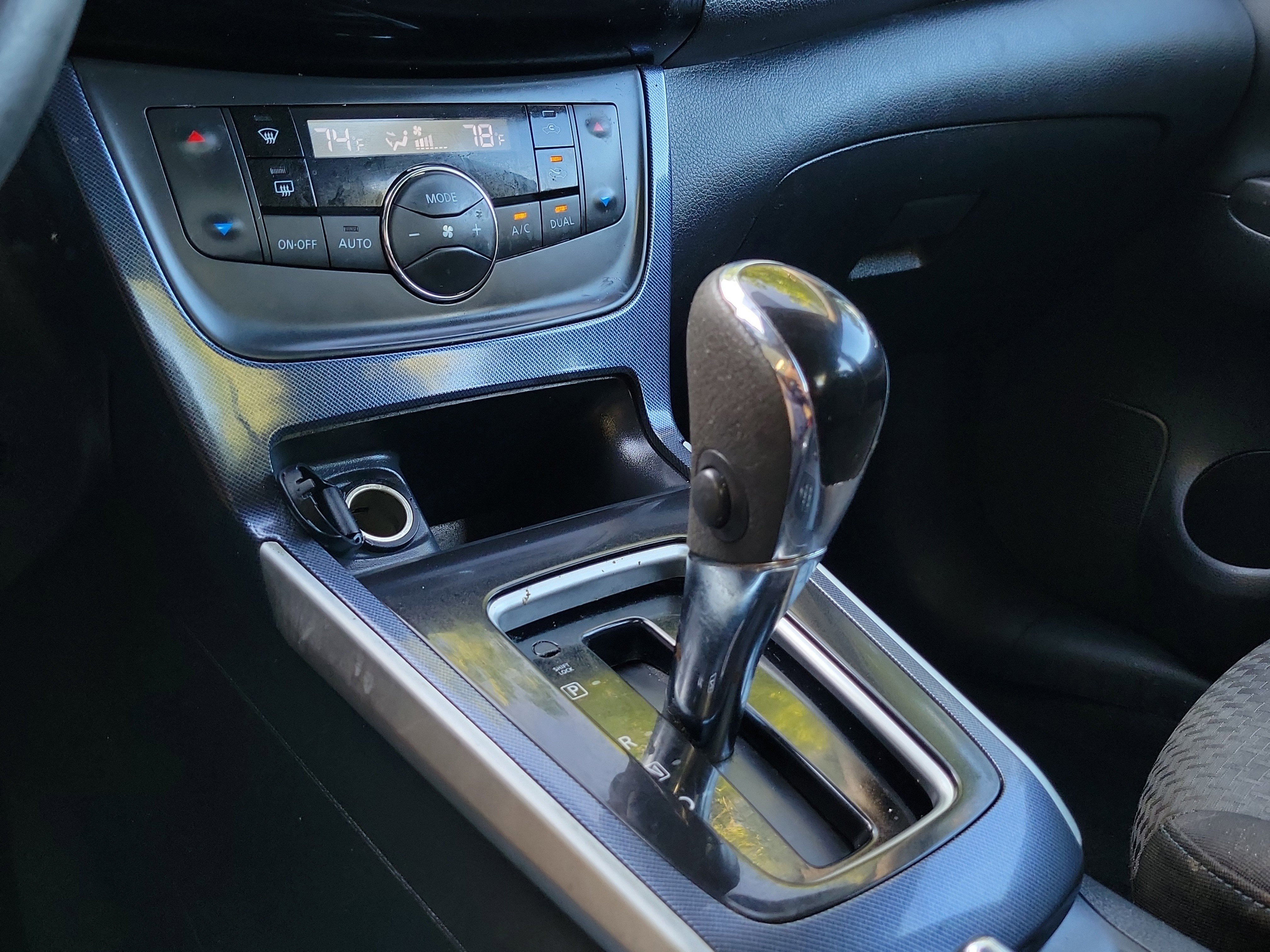 Used 2018 Nissan Sentra SR FWD image 27