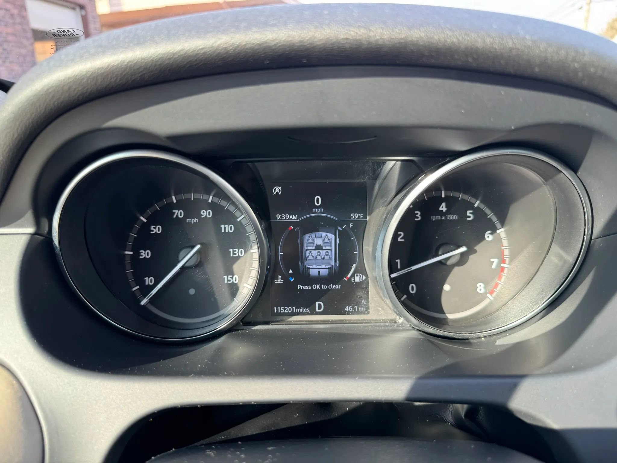 Used 2018 Land Rover Discovery Sport HSE image 64