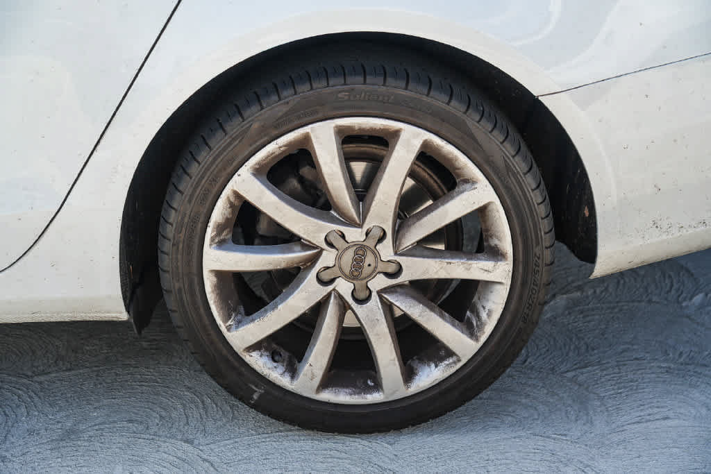 Used 2013 Audi A4 2.0T Premium Plus w/ Premium Plus Pkg FWD image 4