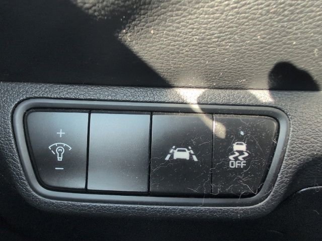 Used 2019 Kia Forte LXS image 23