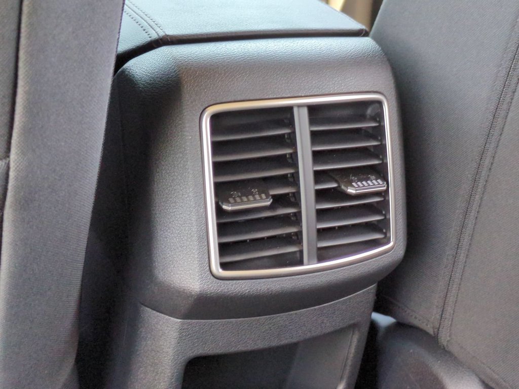 Certified 2025 Kia Sportage LX AWD/4WD image 20