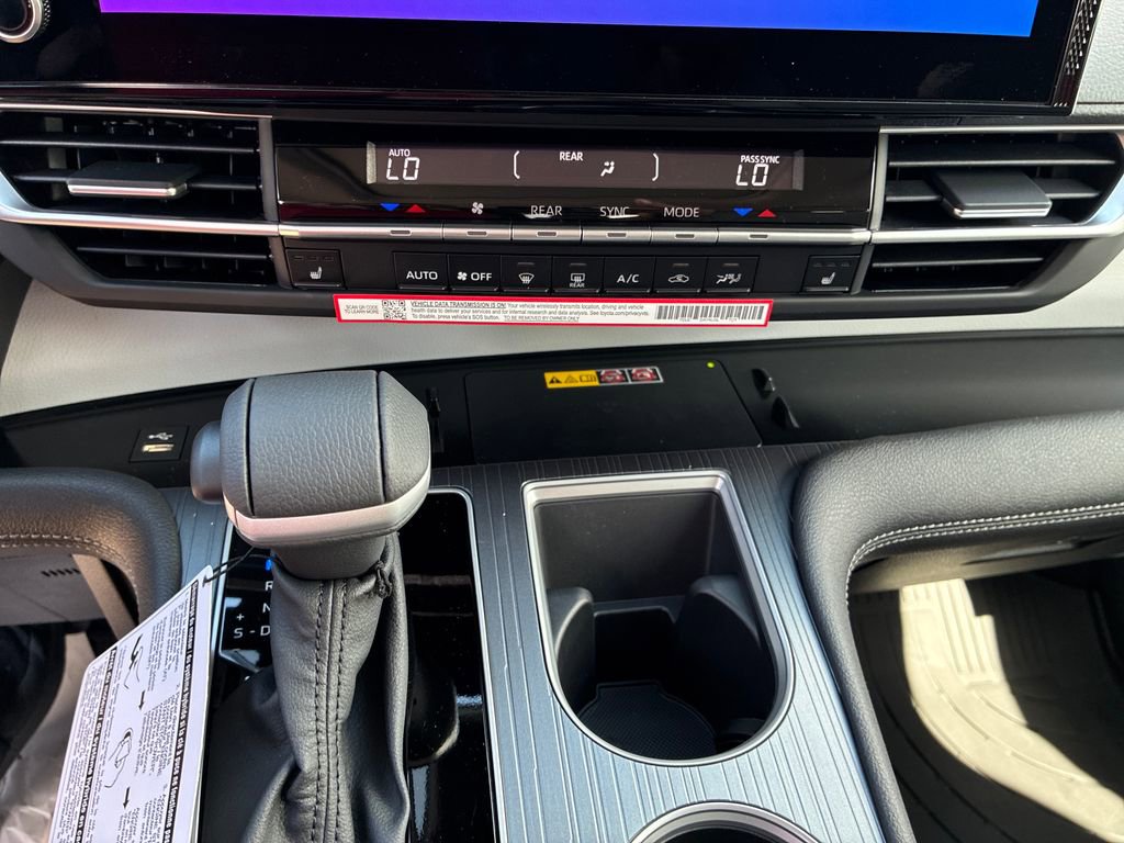 New 2026 Toyota Sienna XLE FWD image 22