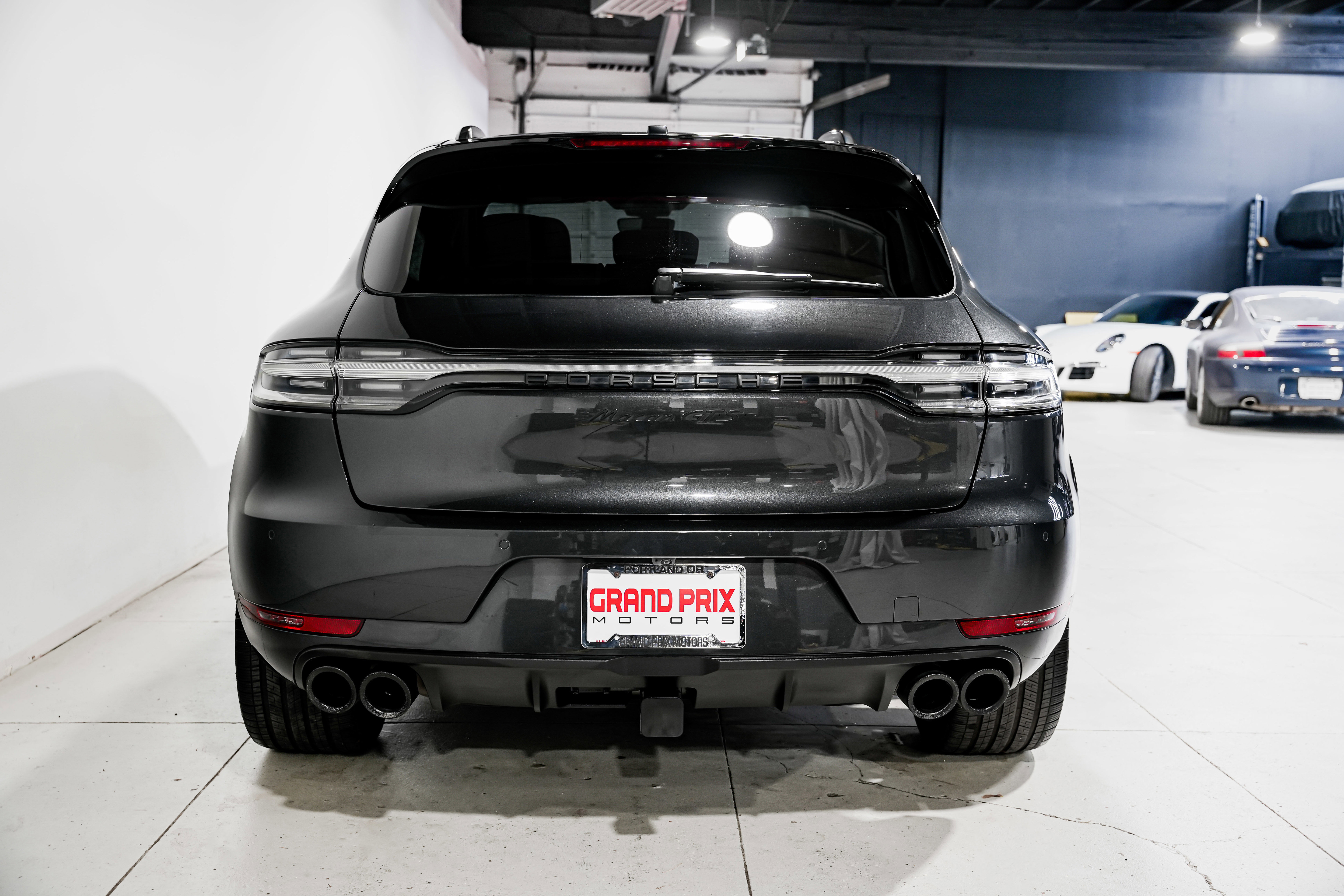 Used 2021 Porsche Macan GTS image 4