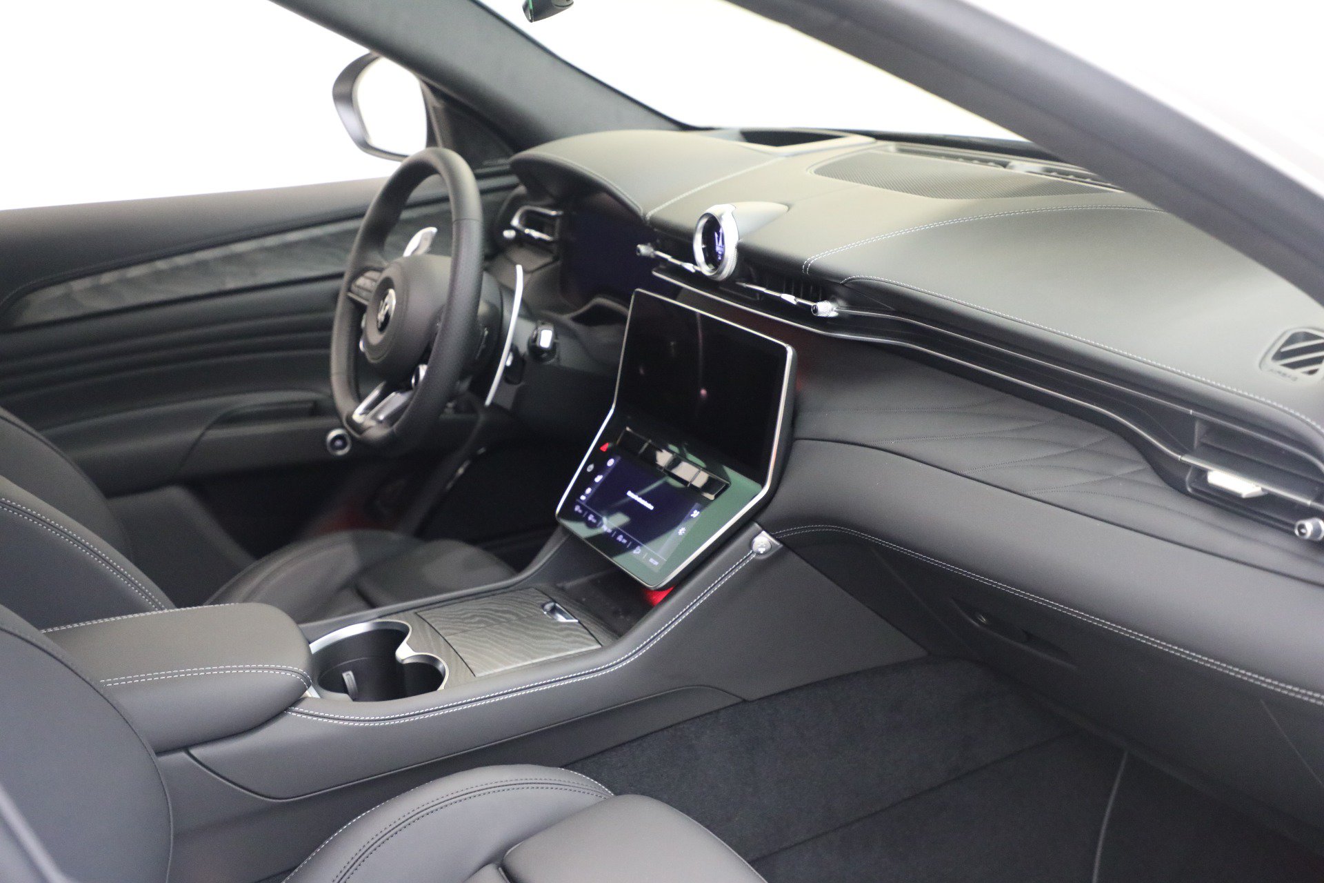 New 2025 Maserati Grecale Modena AWD/4WD image 18