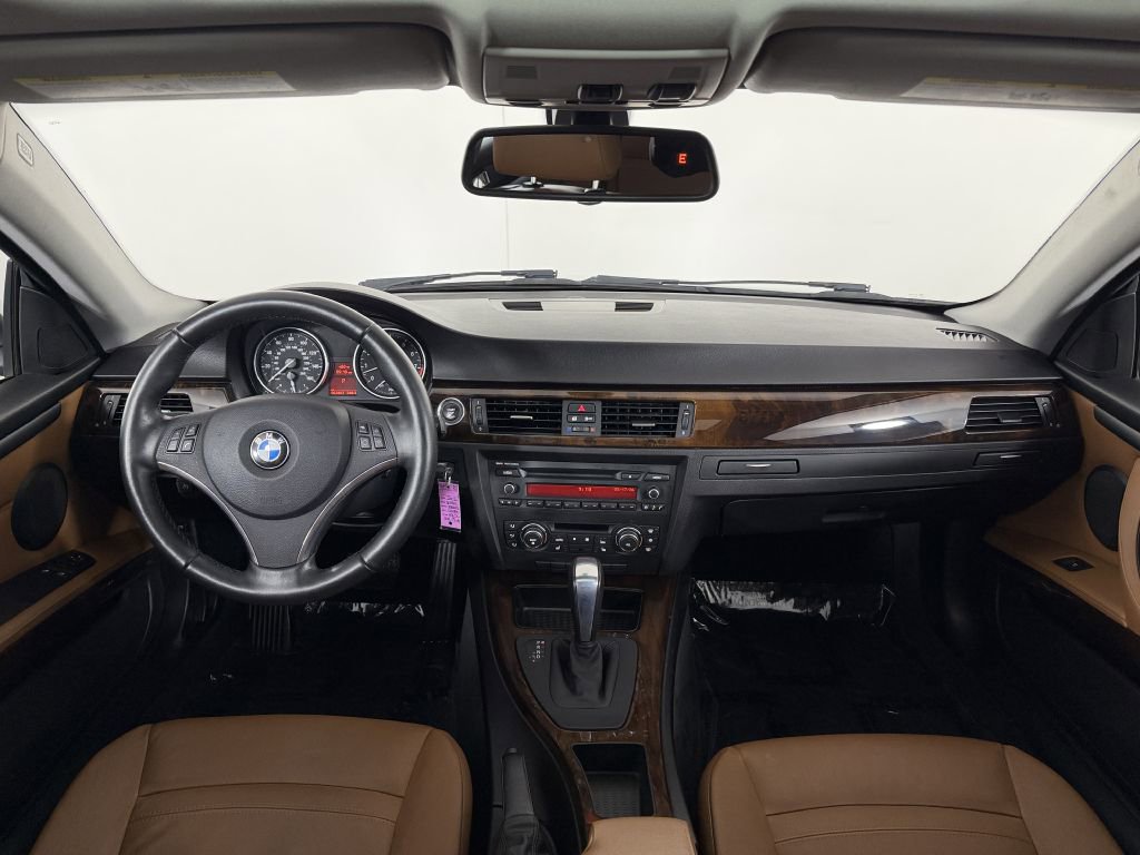 Used 2012 BMW 335i xDrive Coupe AWD/4WD image 13