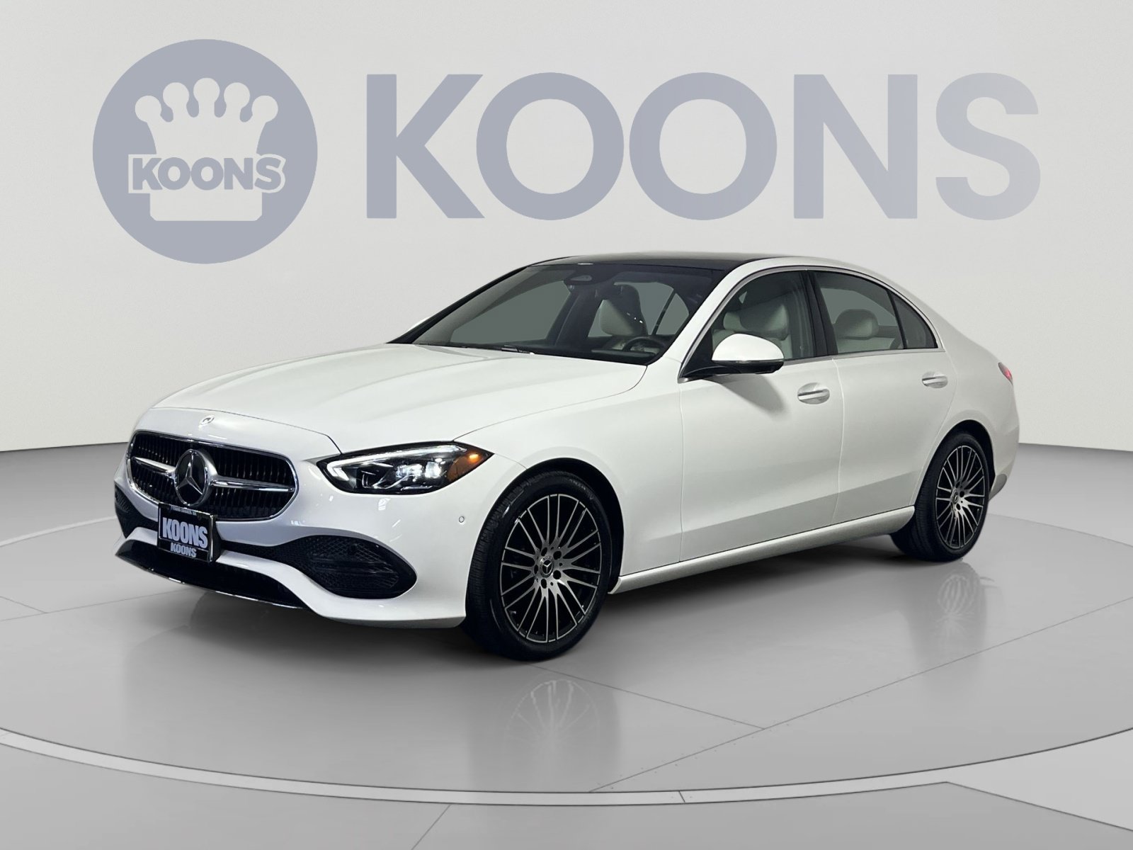 Used 2025 Mercedes-Benz C 300 4MATIC Sedan image 5