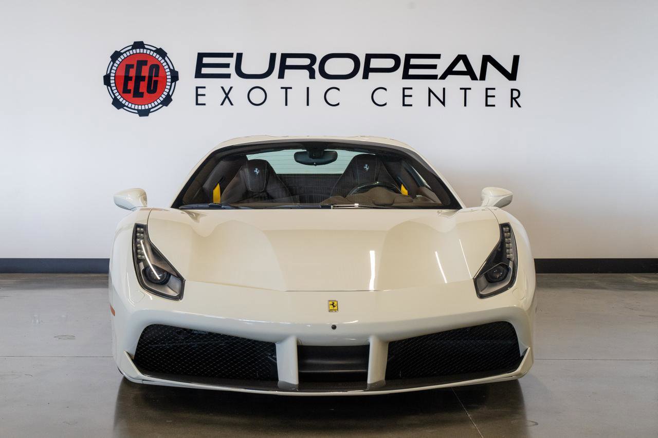 Used 2018 Ferrari 488 Spider RWD image 32