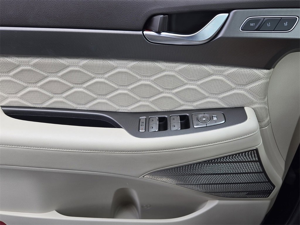 Used 2020 Hyundai Palisade Limited image 30
