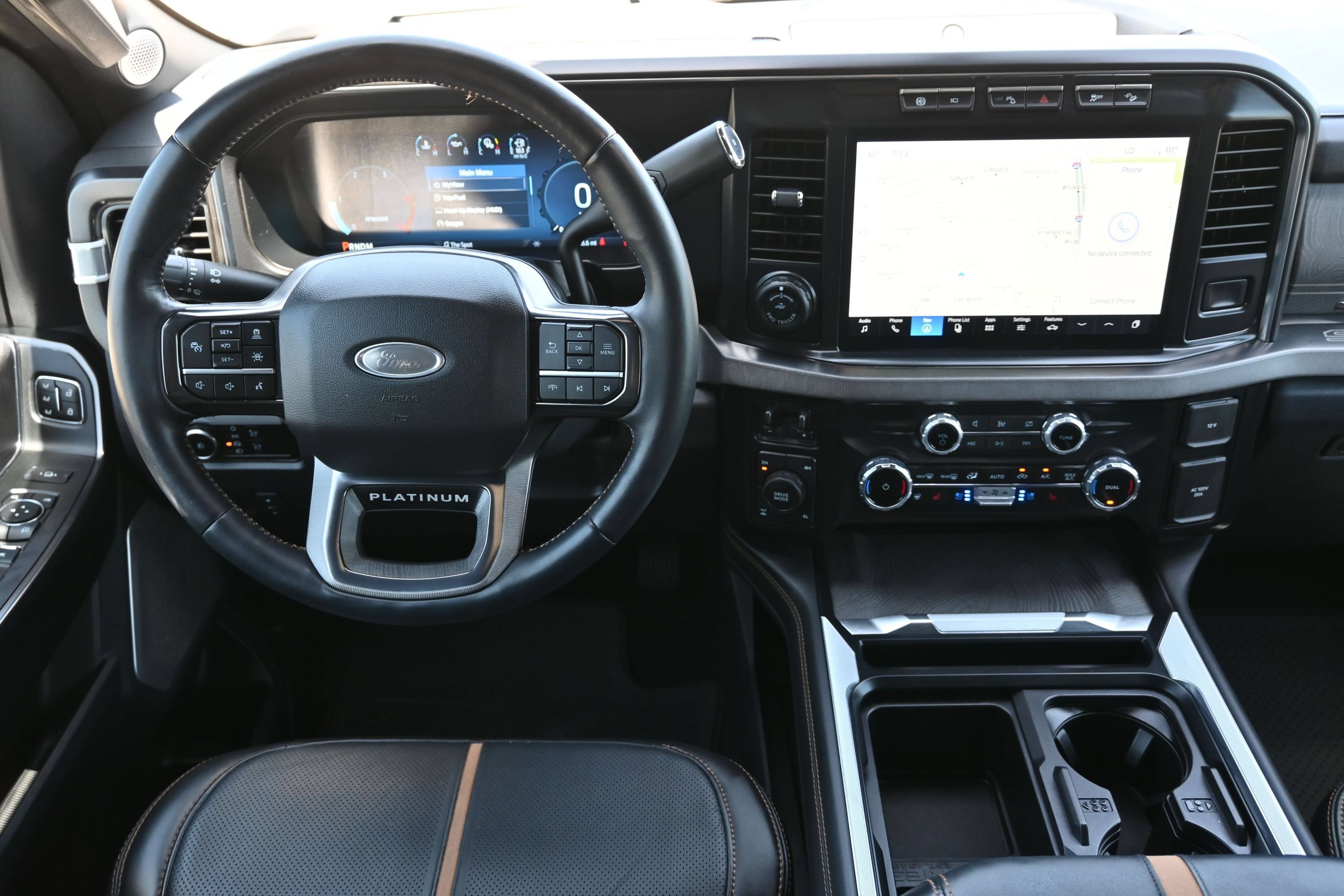 Used 2023 Ford F350 Platinum w/ FX4 Off-Road Package AWD/4WD image 16