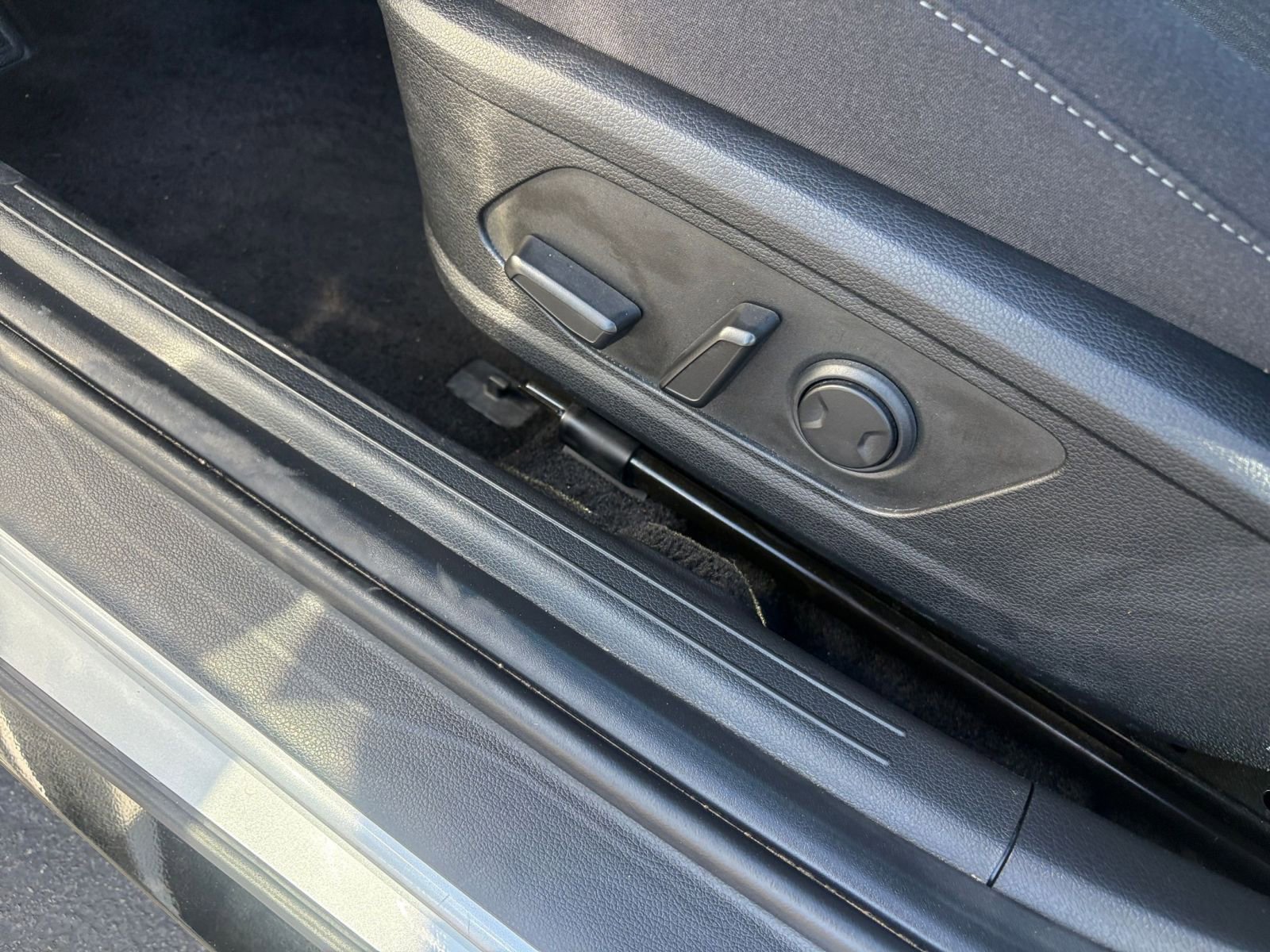 Used 2025 Hyundai Sonata SEL FWD image 23