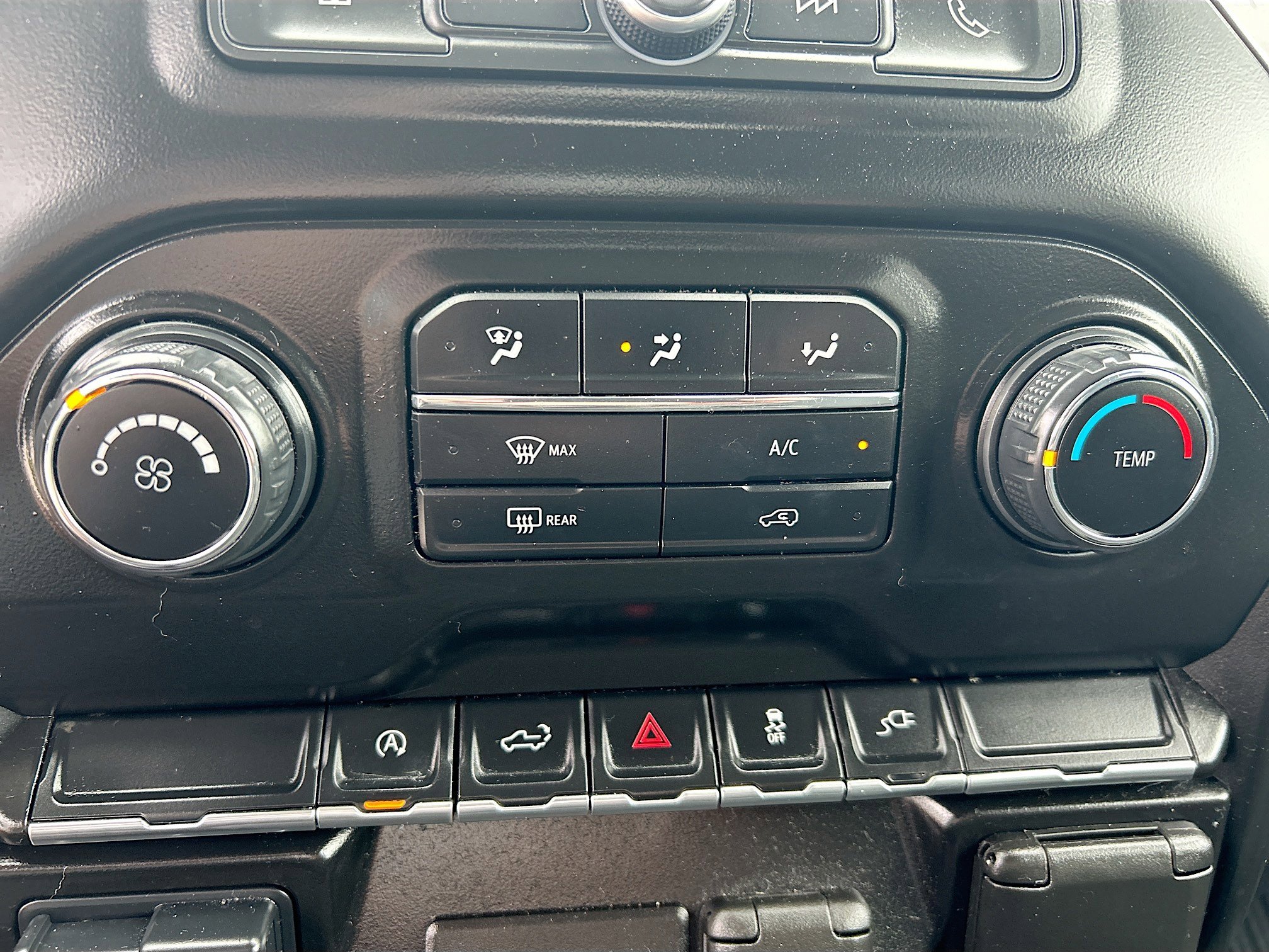 Used 2021 Chevrolet Silverado 1500 Custom w/ Safety Confidence Package image 15