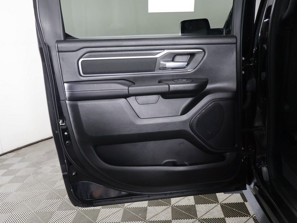 Used 2025 RAM 1500 Big Horn AWD/4WD image 27