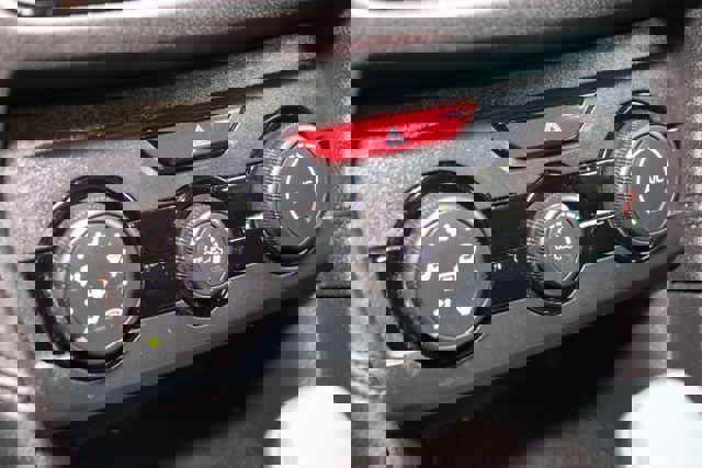 Used 2019 Subaru Impreza 2.0i image 15