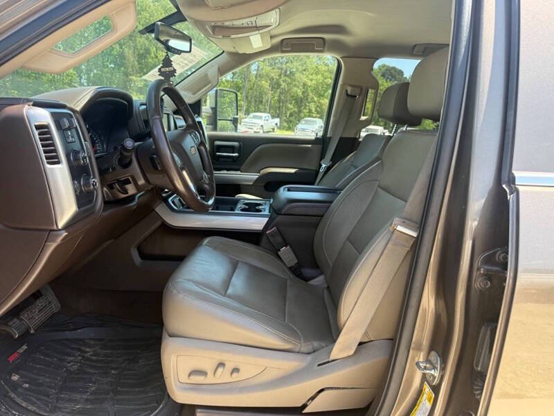 Used 2015 Chevrolet Silverado 2500 LTZ w/ Duramax Plus Package AWD/4WD image 16