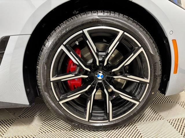 New 2026 BMW 430i xDrive w/ M Sport Package AWD/4WD image 18